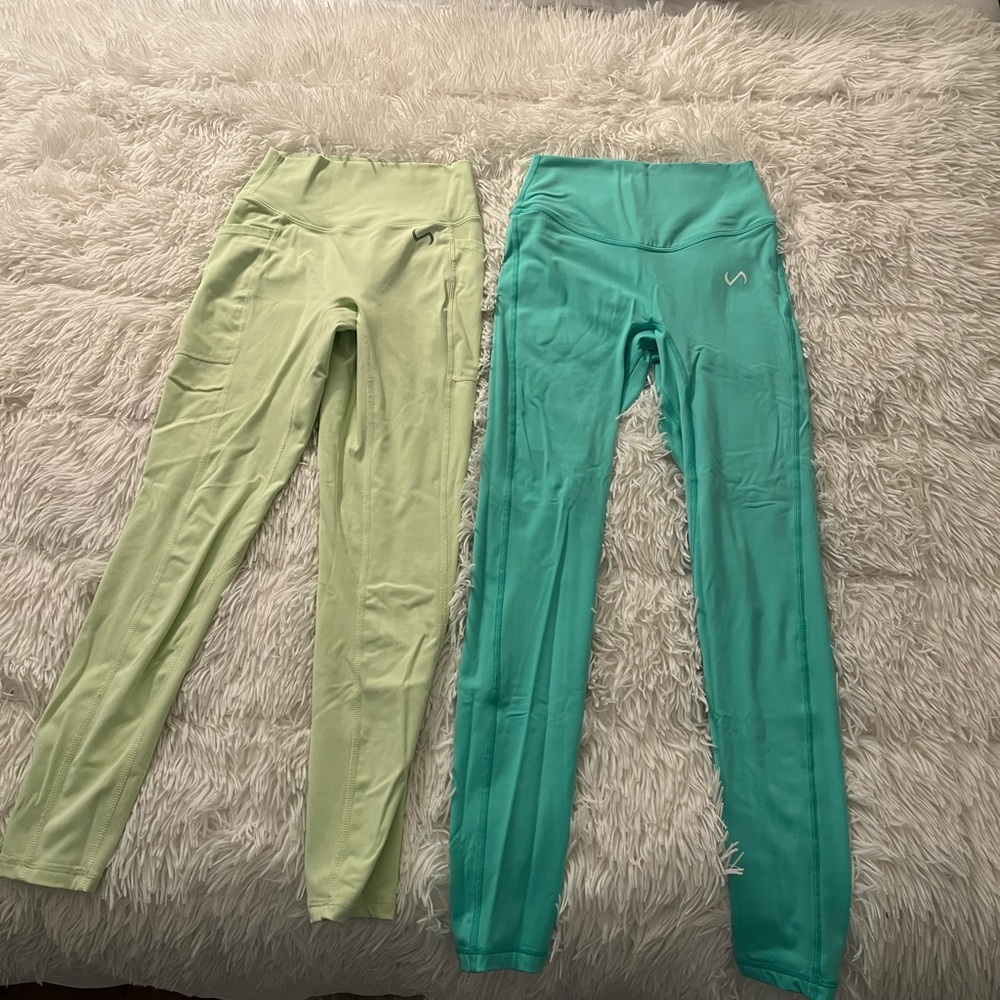 Bundle of 2 TLF leggings